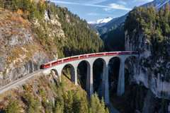 Produktbild des Puzzles: Landwasserviadukt. Artikelnummer 89565. 