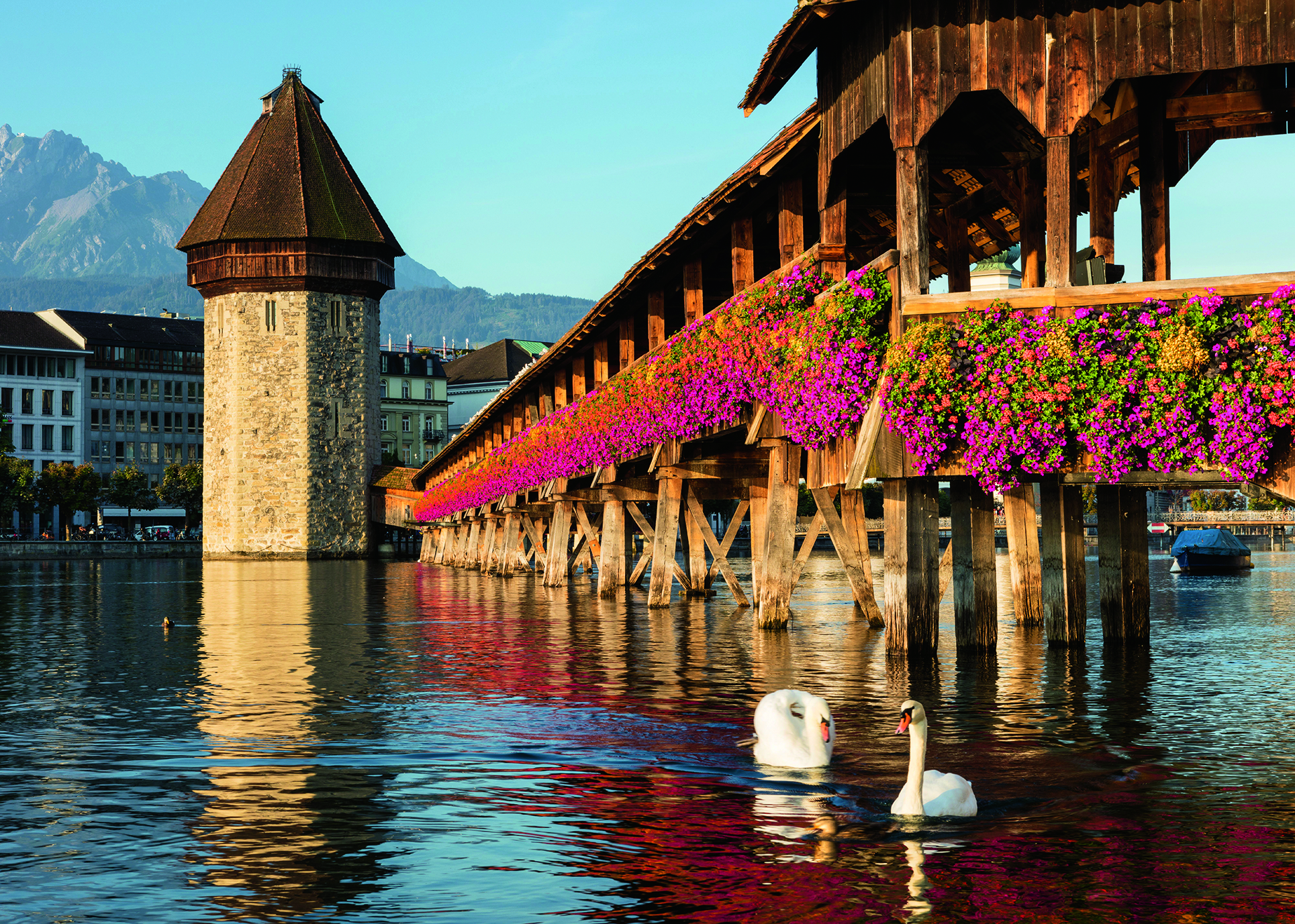 Produktbild des Puzzles: Luzern Kapellbrücke. Artikelnummer 88722.